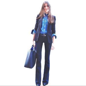 𝅺Elie Tahari Jade High Rise Retro Slim Boot Cut Jeans in Dark Wash Size 2